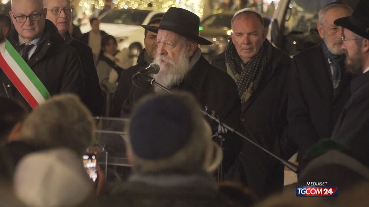 12.00 HANUKKAH, ROMA NON RINUNCIA SRV