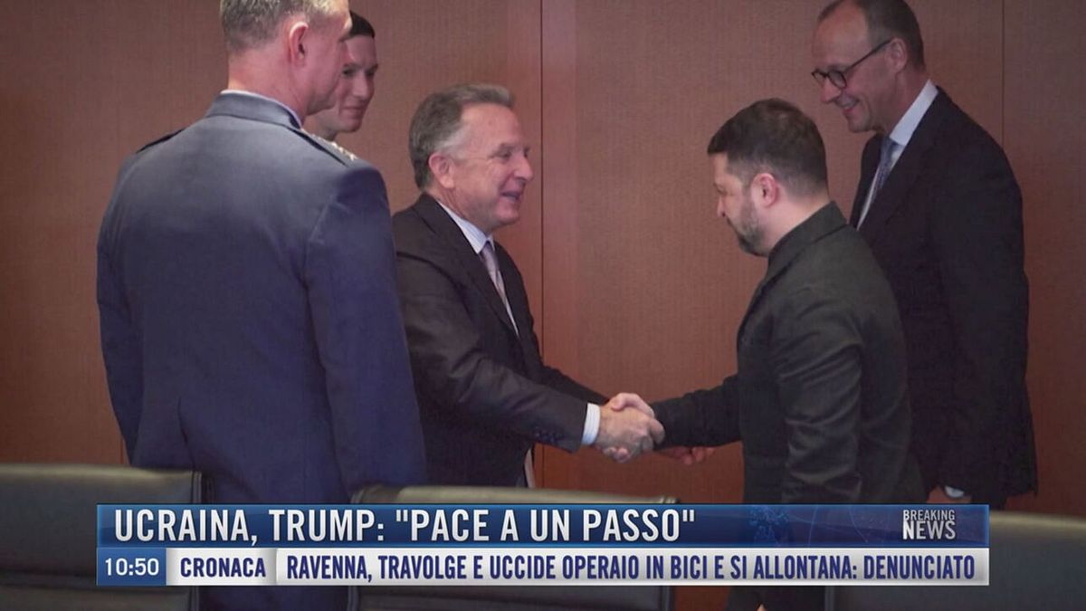 Breaking News delle 11.00 | Ucraina, Trump: "Pace a un passo"