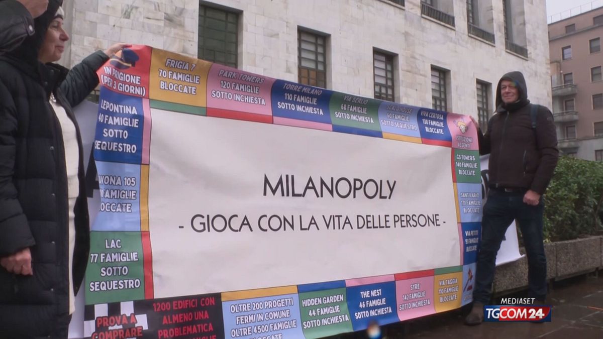 18.00 MILANO, URBANISTICA, PROTESTA DAVANTI AL TRIBUNALE SRV