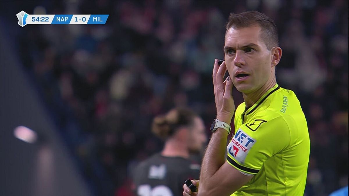 Supercoppa, VAR al lavoro per lo scontro Maignan-Politano