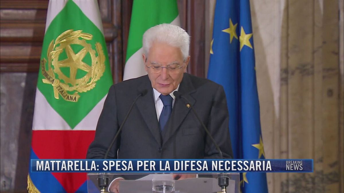 Breaking News delle 21.30 | Mattarella: spesa per la difesa necessaria