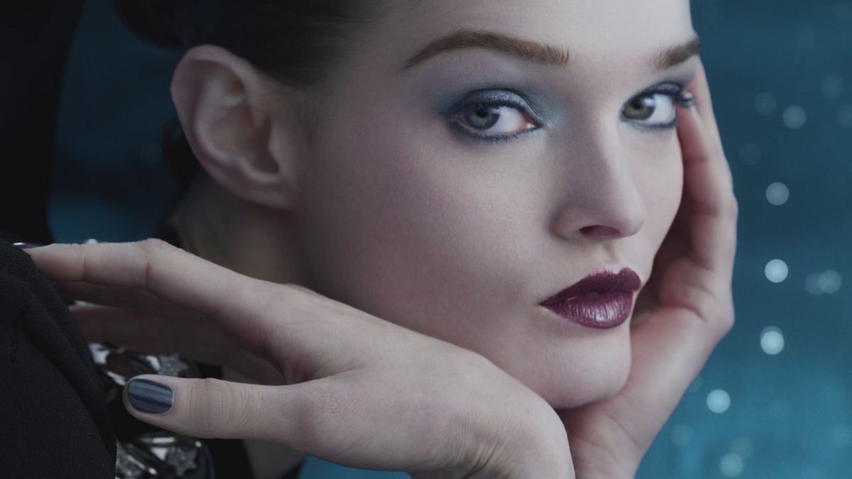 Holiday Collection, il make up delle Feste brilla come un cielo stellato