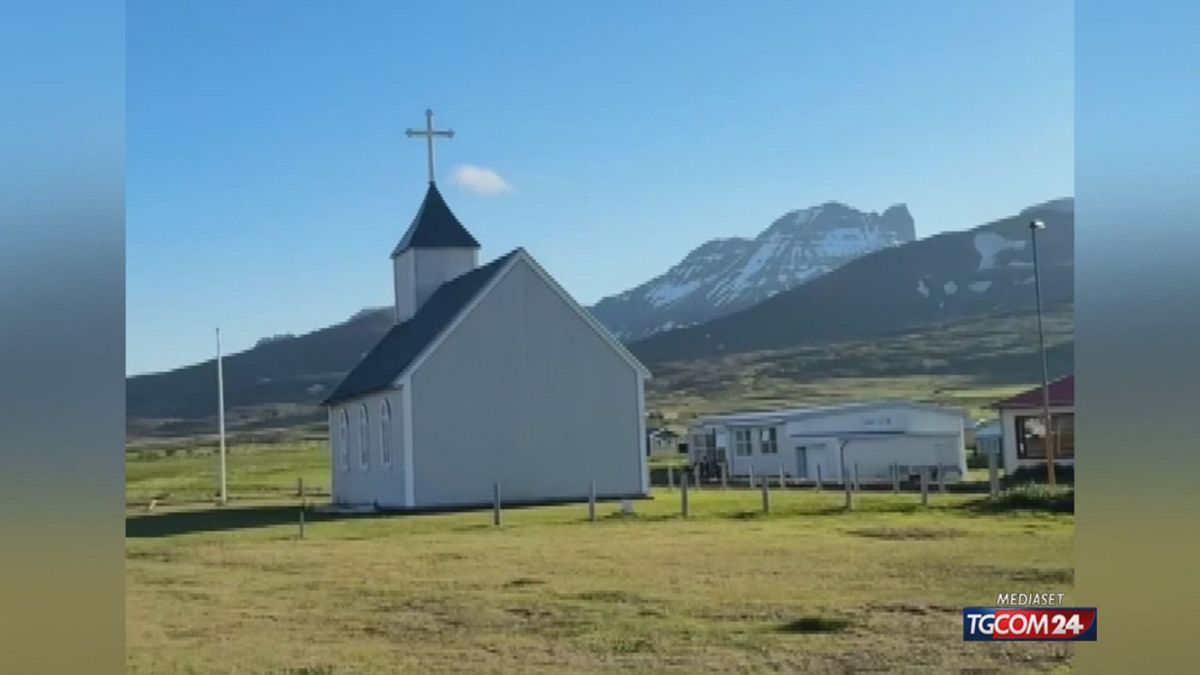 12.00 MCH ISLANDA, NATALE A 20 GRADI MCH