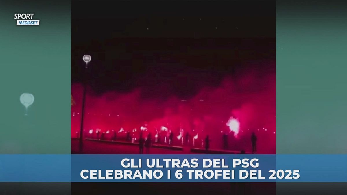 PSG: gli ultras feteggiano i 6 trofei del 2025 "incendiando" Parigi