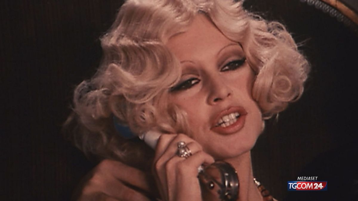 12.05 BARDOT CINEMA SRV