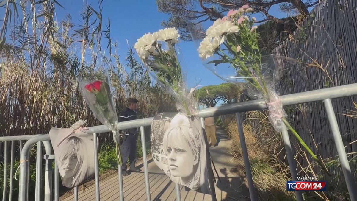 12.00 L'EREDITA' DI B.B. SRV