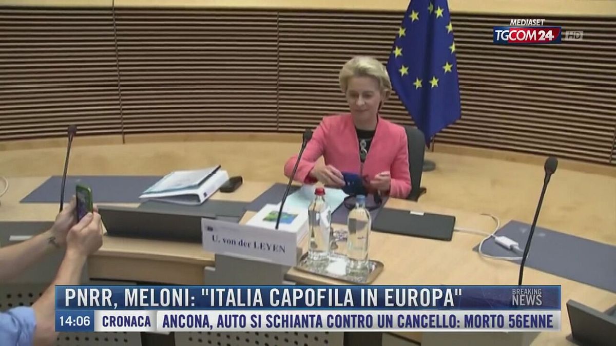 Breaking News delle 14.00 | Pnrr, Meloni: "Italia capofila in Europa"