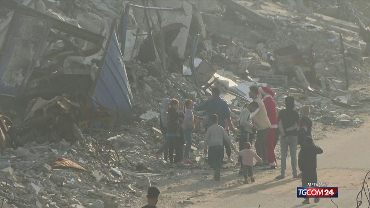 BABBO NATALE A GAZA SRV