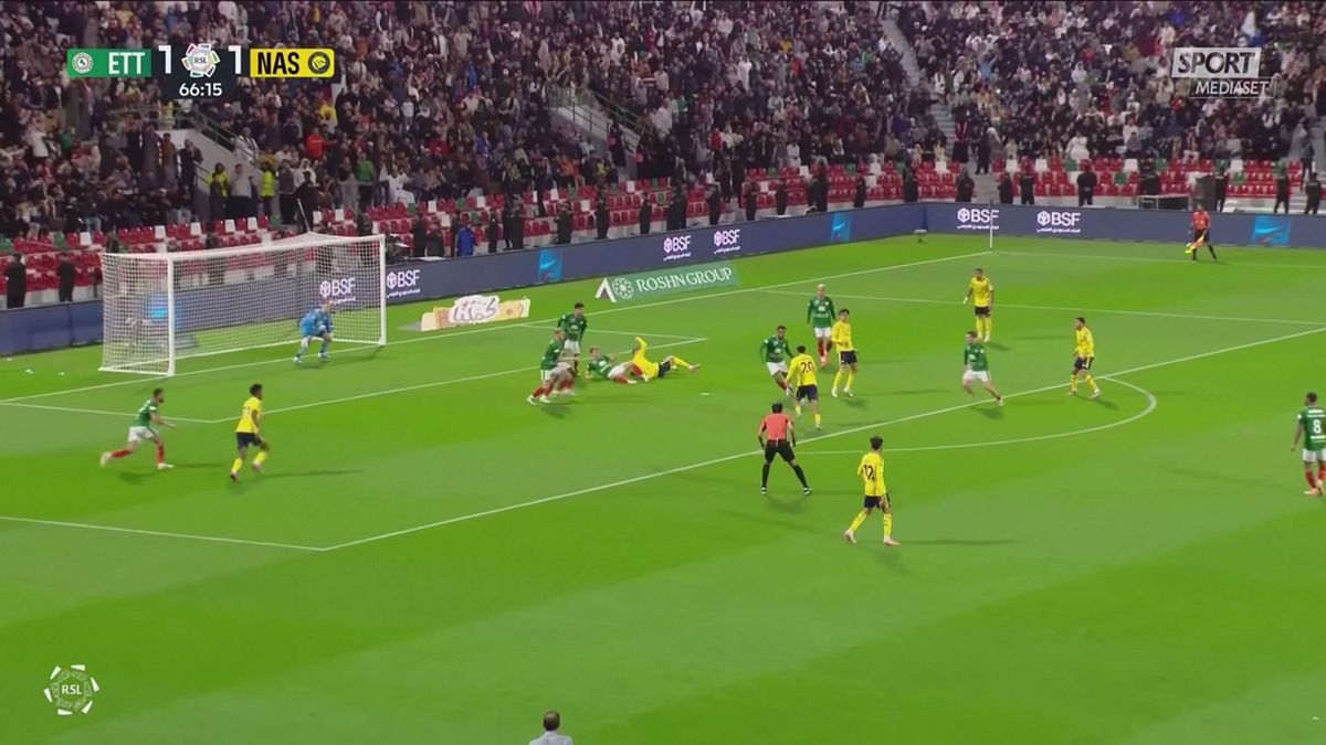 MCH GOL DI SCHIENA DI RONALDO 30/12 MCH