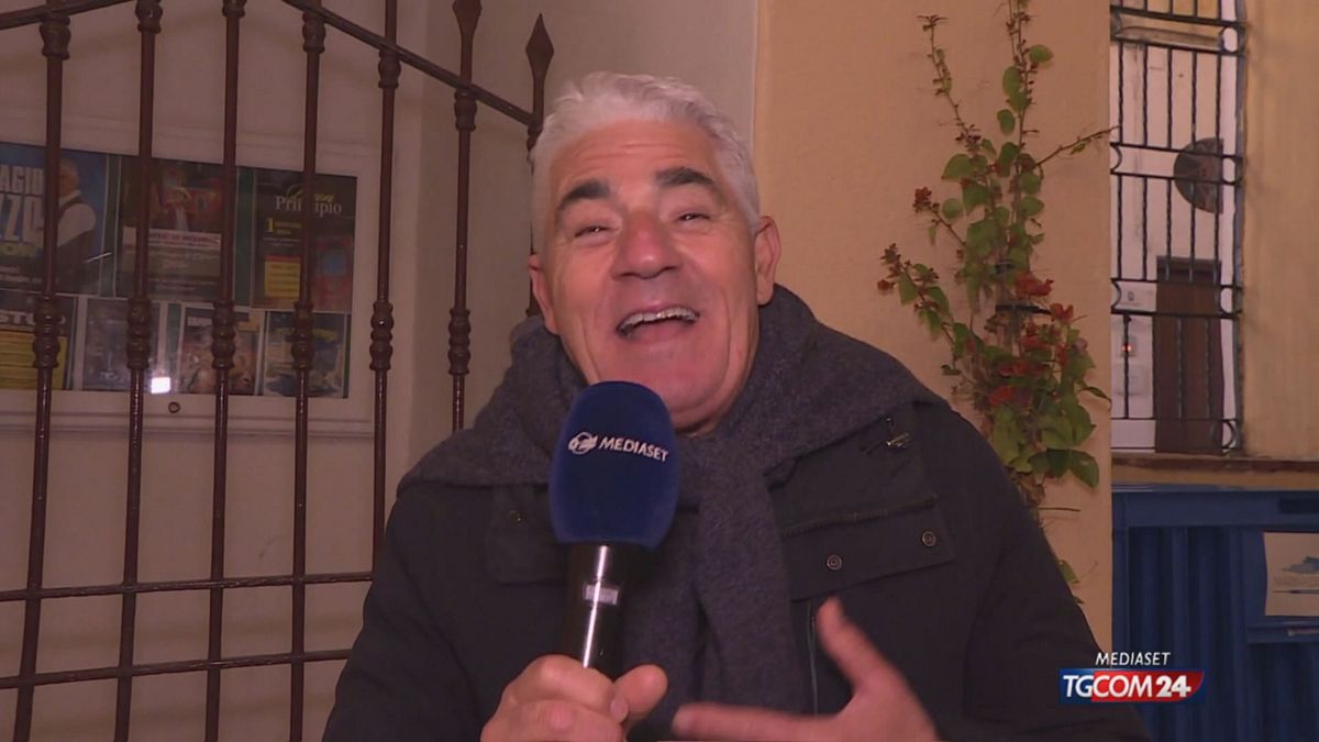 12.00 CAPODANNO HOLLYWOODIANO A CAPRI SRV