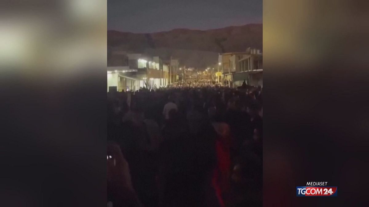 PROTESTE IRAN X SITO SRV