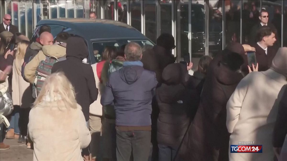 18.00 FUNERALI BARDOT SRV