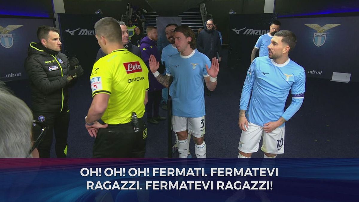 Lazio, i giocatori contro Sozza