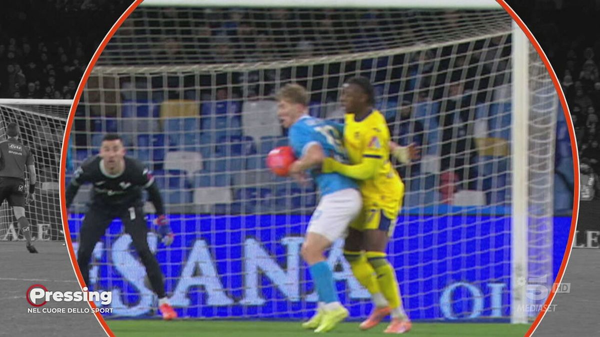 La moviola di Napoli-Verona: il tocco di Buongiorno era da rigore?