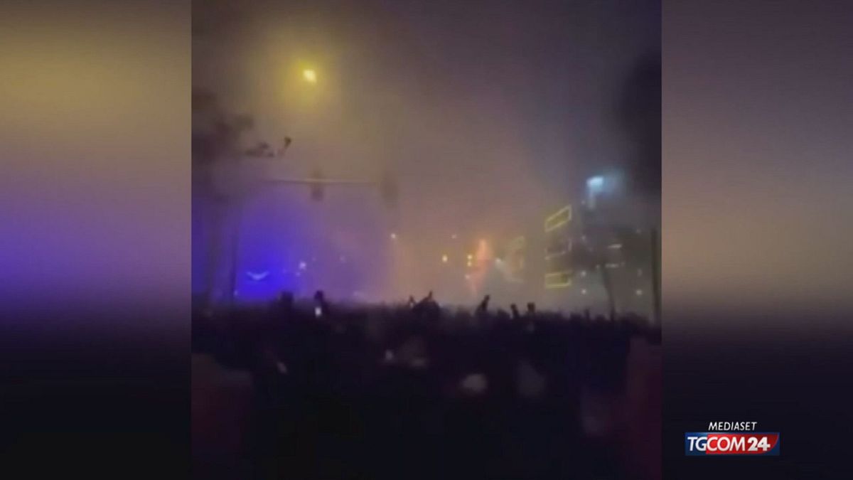 12.05 IRAN, LA RIVOLTA SRV