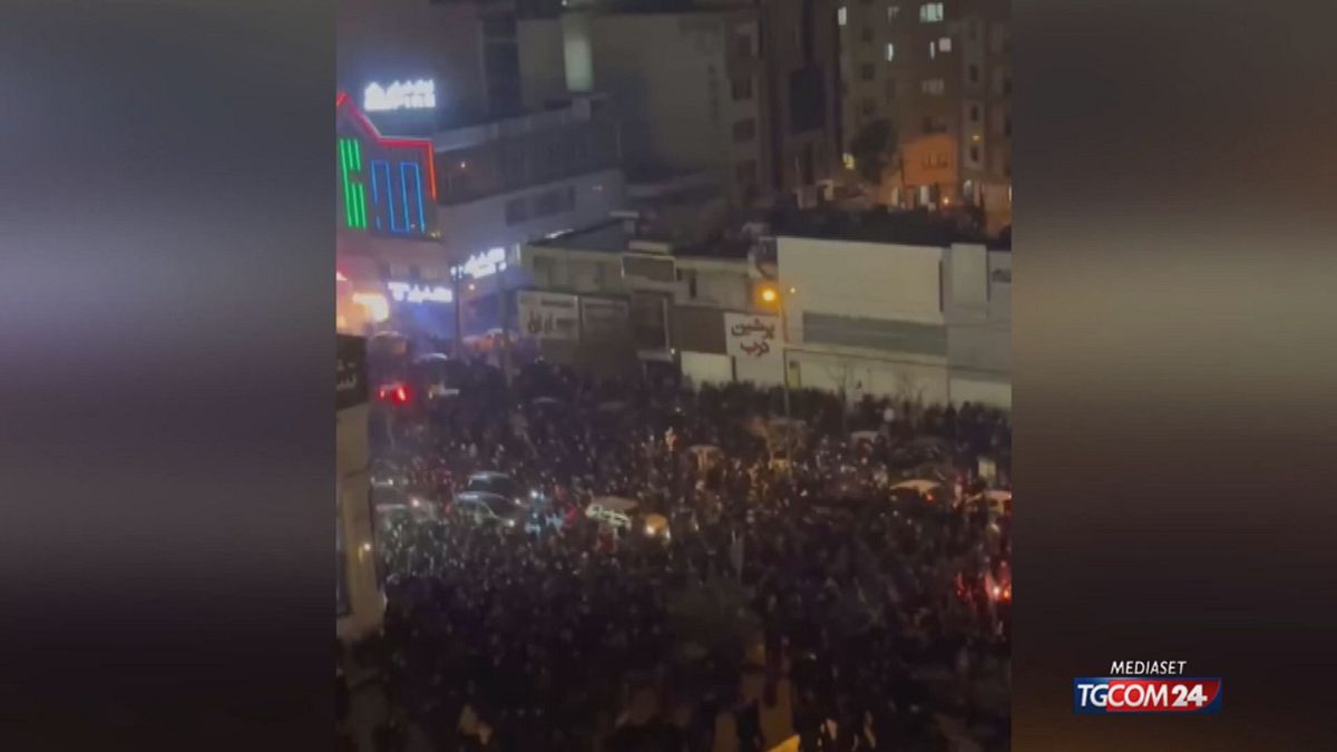 18.00 POLVERIERA IRAN SRV