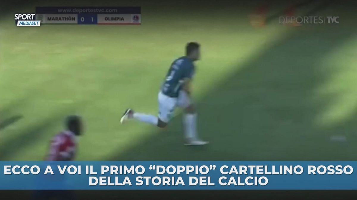 Dall'Honduras un "doppio" cartellino rosso con un fallo