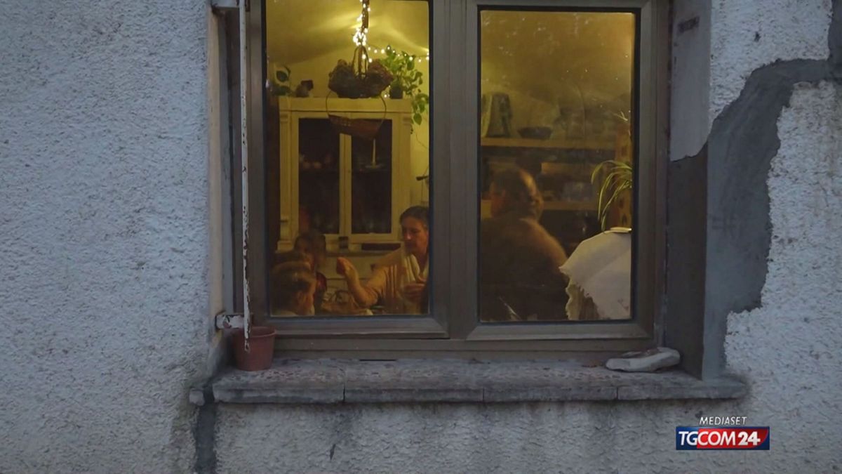 18.00 FAMIGLIA BOSCO, MADRE ALLONTANATA? SRV