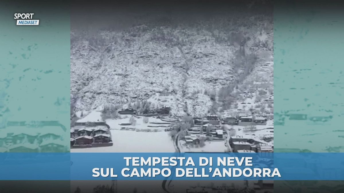 Andorra sotto la neve, Piqué la spala e il match si gioca