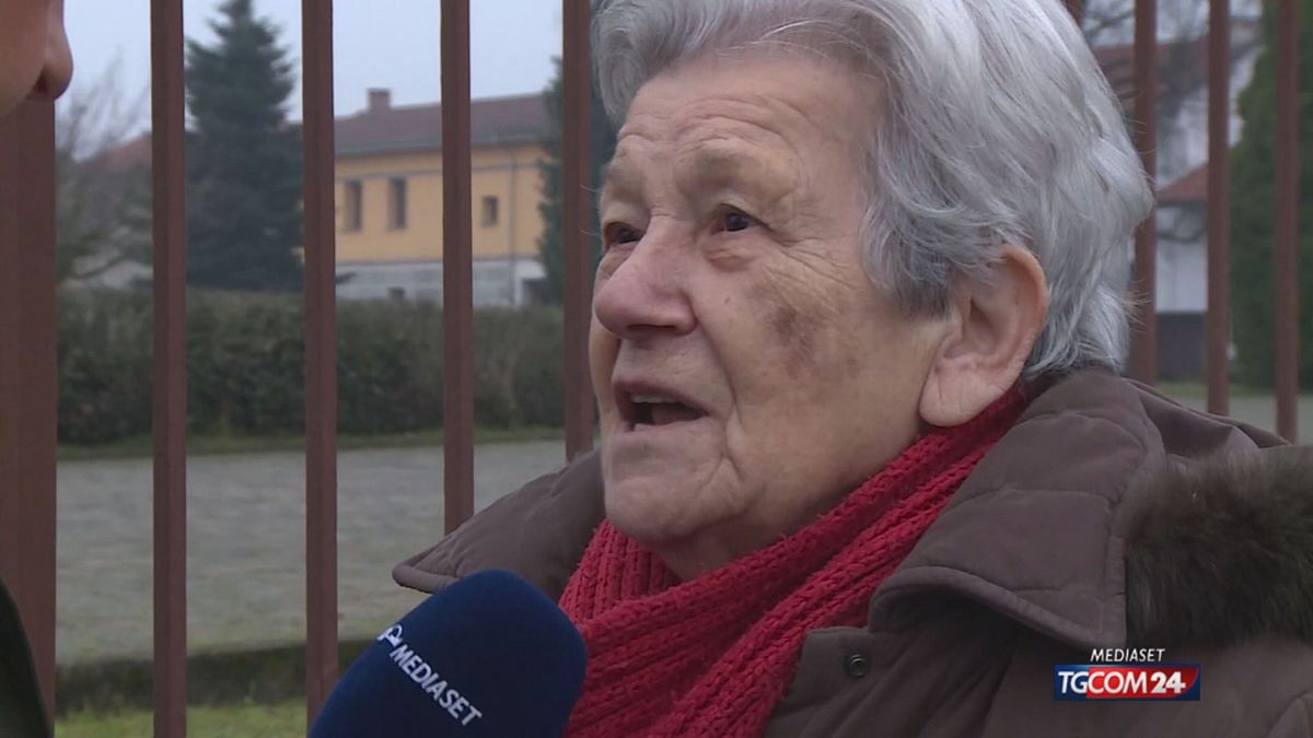 18.00 LONATE, IL PAESE SI SCHIERA SRV