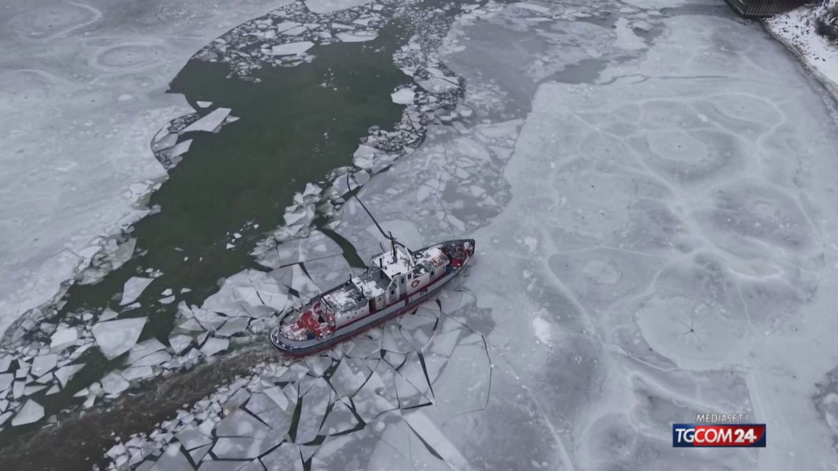 12.00 MCH FREDDO ESTREMO, DANUBIO SI GHIACCIA MCH