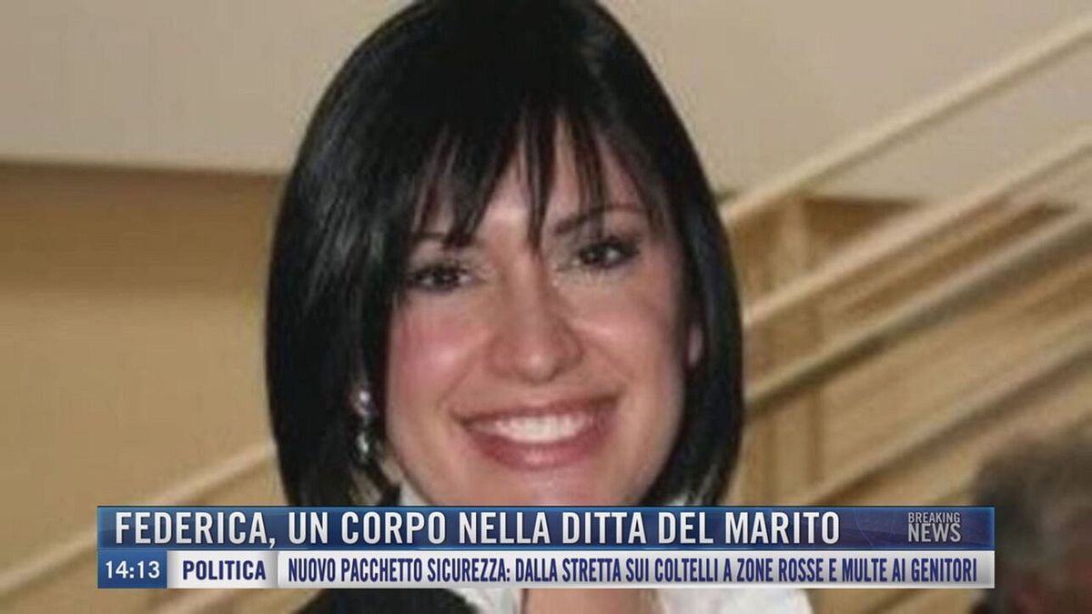 Breaking News delle 14.00 | Federica, un corpo nella ditta del marito