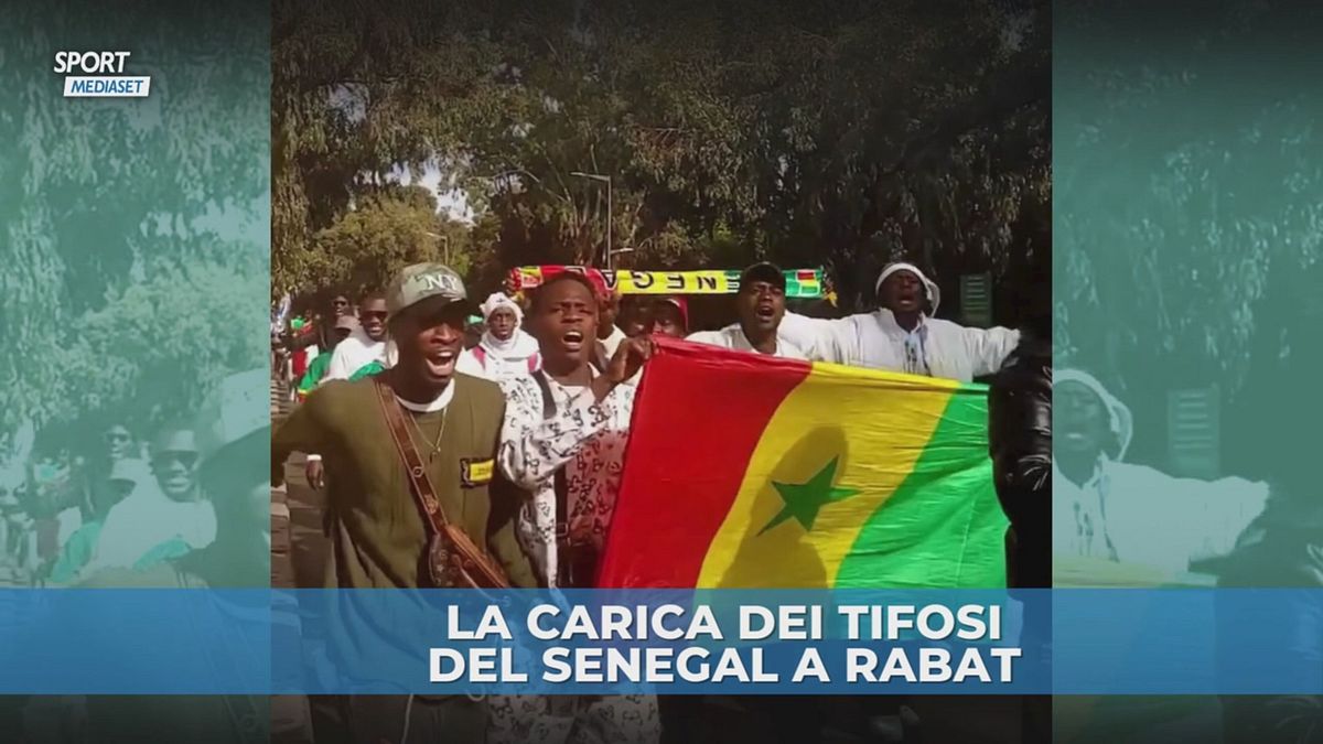 Coppa d'Africa: canti e cori dei tifosi del Senegal prima della finale