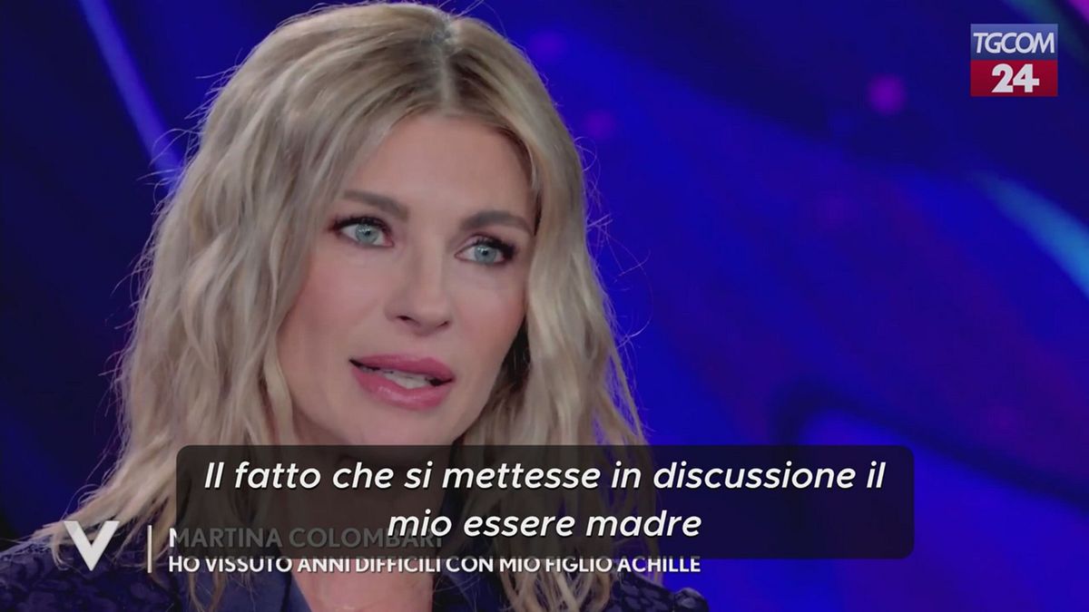 Martina Colombari sugli anni difficili con il figlio Achille: "Si è messo in discussione il mio ruolo di madre"