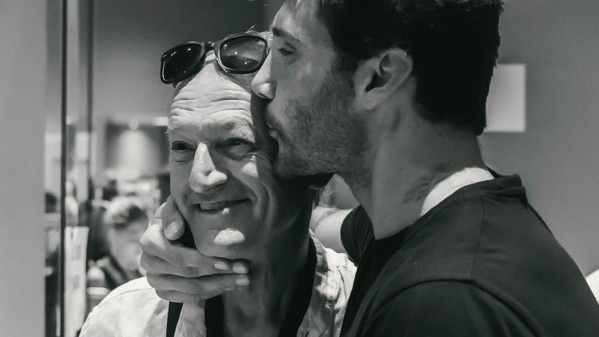 Stefano De Martino con il padre Enrico