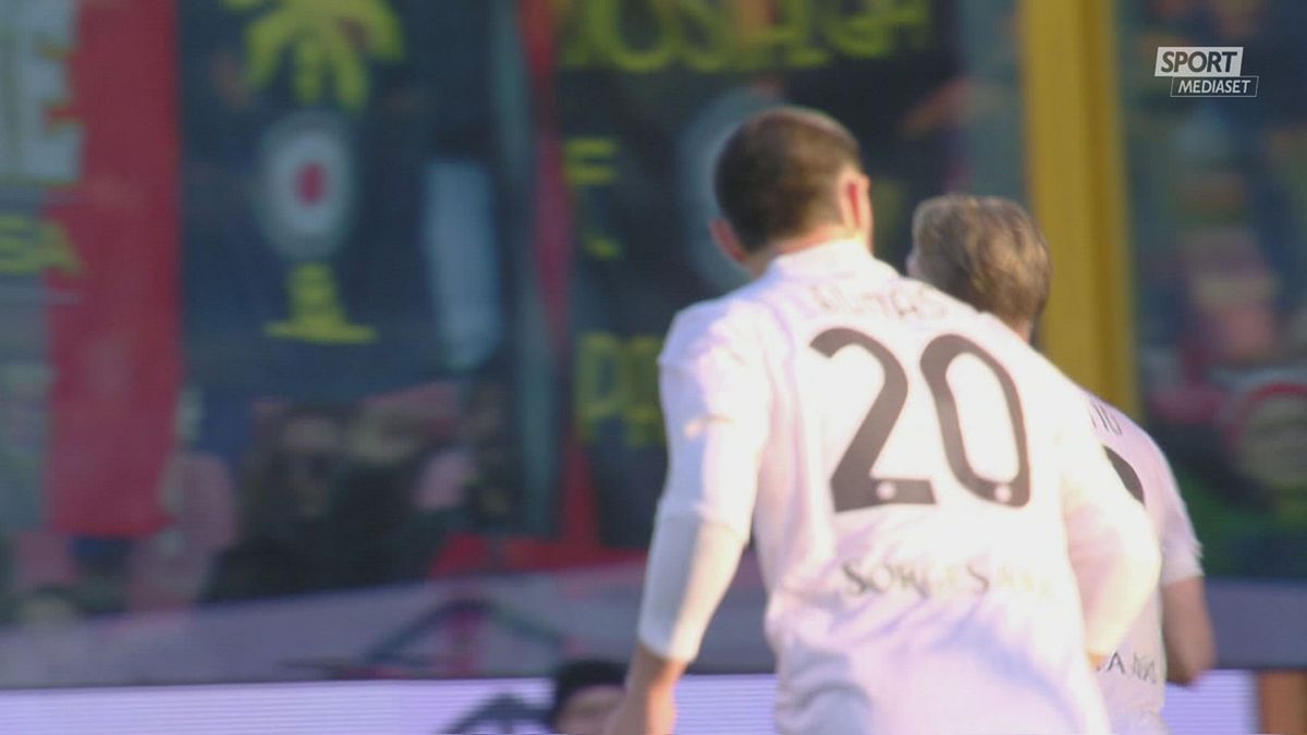 SRV RULLO NAPOLI SULLE SPALLE DI HOJLUND