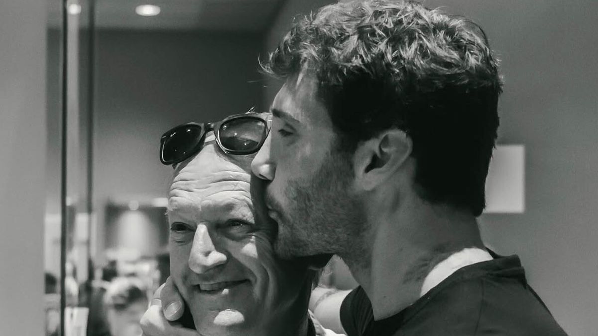 Stefano De Martino con il padre Enrico