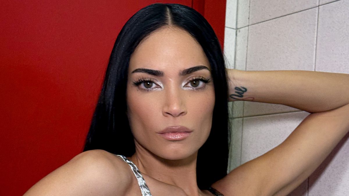 Sanremo 75: Elodie, Ambassador L’Oréal Paris, con make up look firmato dal brand e realizzato ad hoc per lei dal team di esperti dello stesso marchio