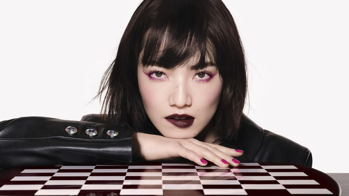 L'attrice giapponese Nana Komatsu è il volto della campagna dedicata alla collezione make up Chanel Rouge Noir, edizione limitata (copyright: Chanel)