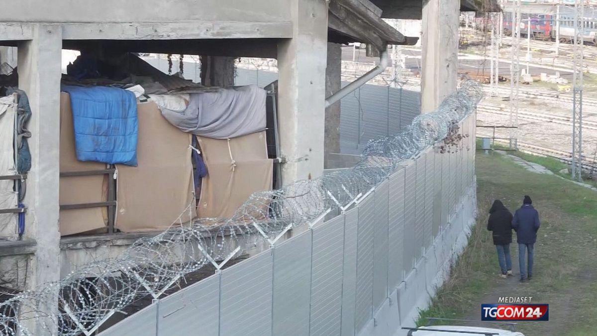 Milano, quartiere Greco: sgomberati i capannoni vicino alla ferrovia