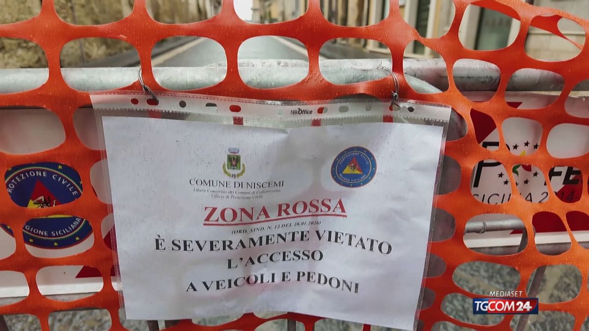 18.05 OK NISCEMI LA FRANA CONTINUA  SRV