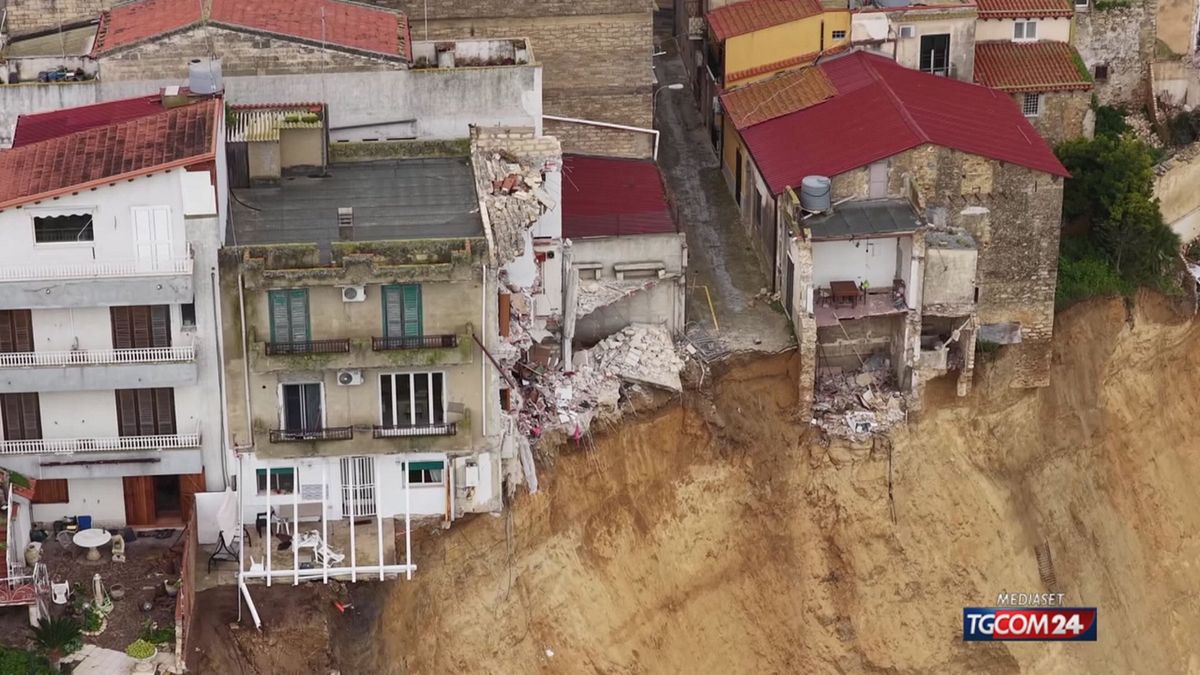 CROLLI NISCEMI PER SITO SRV