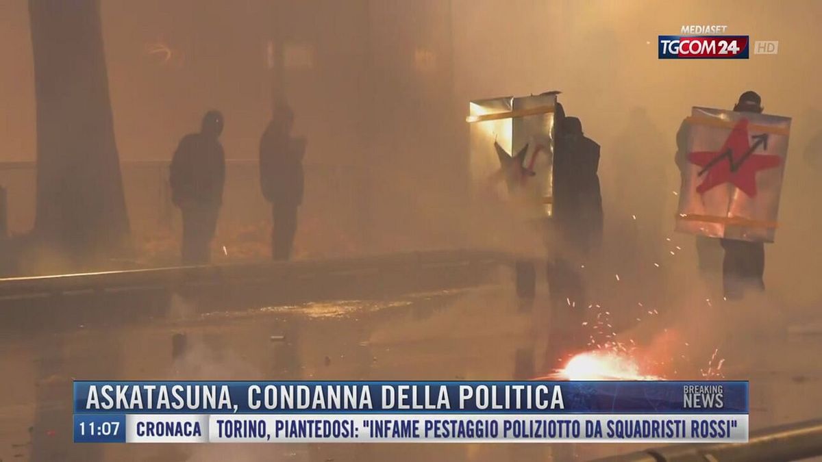 Breaking News delle 11.00 | Askatasuna, condanna della politica