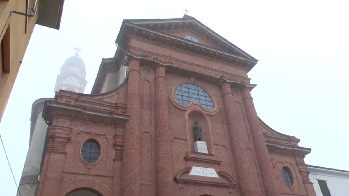 "Compra una tegola per salvare la chiesa": l'iniziativa a Carcare (Savona)