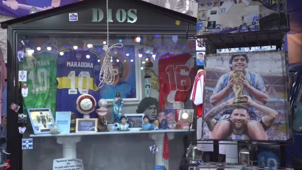 Napoli, largo Maradona si rifà il look