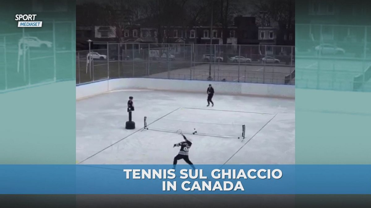 Tennis sui pattini: spettacolo sul ghiaccio in Canada