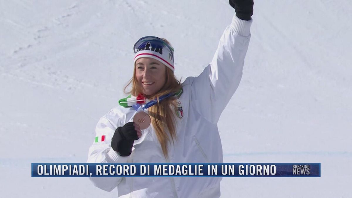 Breaking News delle 21.30 | Olimpiadi, record di medaglie in un giorno