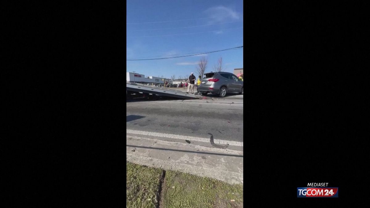 AEREO PRECIPITA IN STRADA X SITO SRV