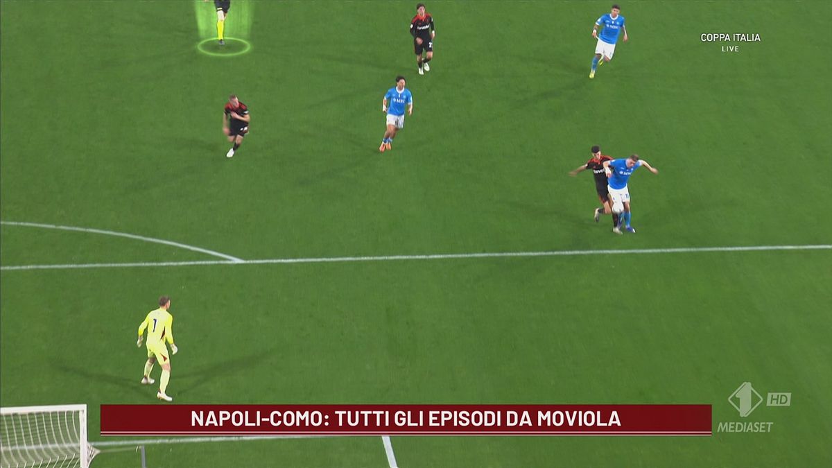 Fallo da chiara occasione da gol di Ramón su Hojlund: era da rosso?