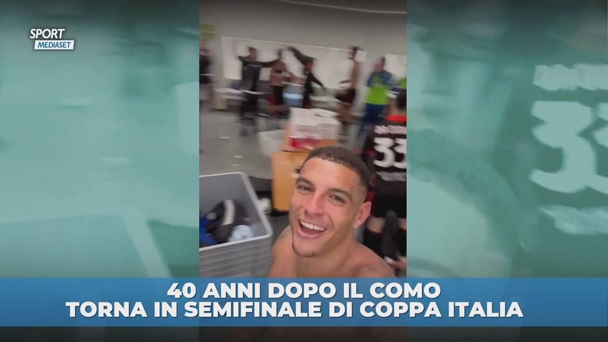 È festa nello spogliatoio del Como