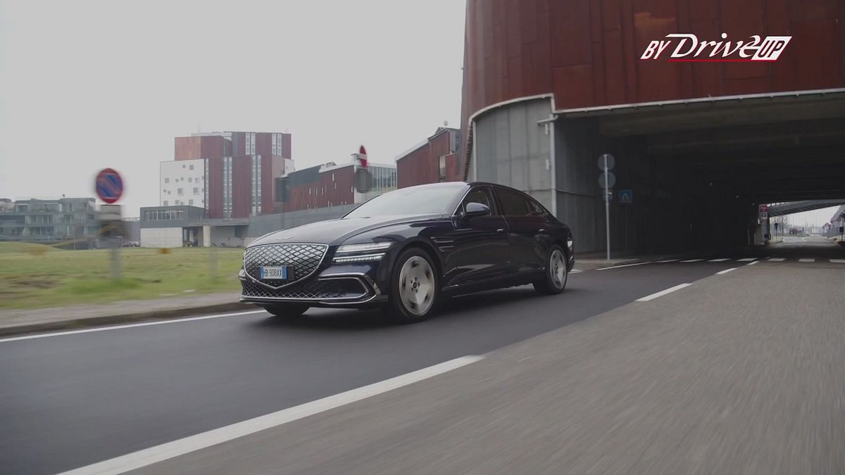 Genesis Electrified GV80