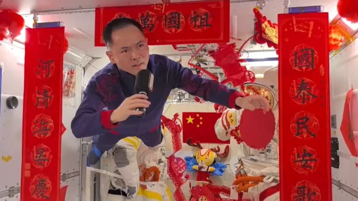 I taikonauti festeggiano il Capodanno cinese nello Spazio