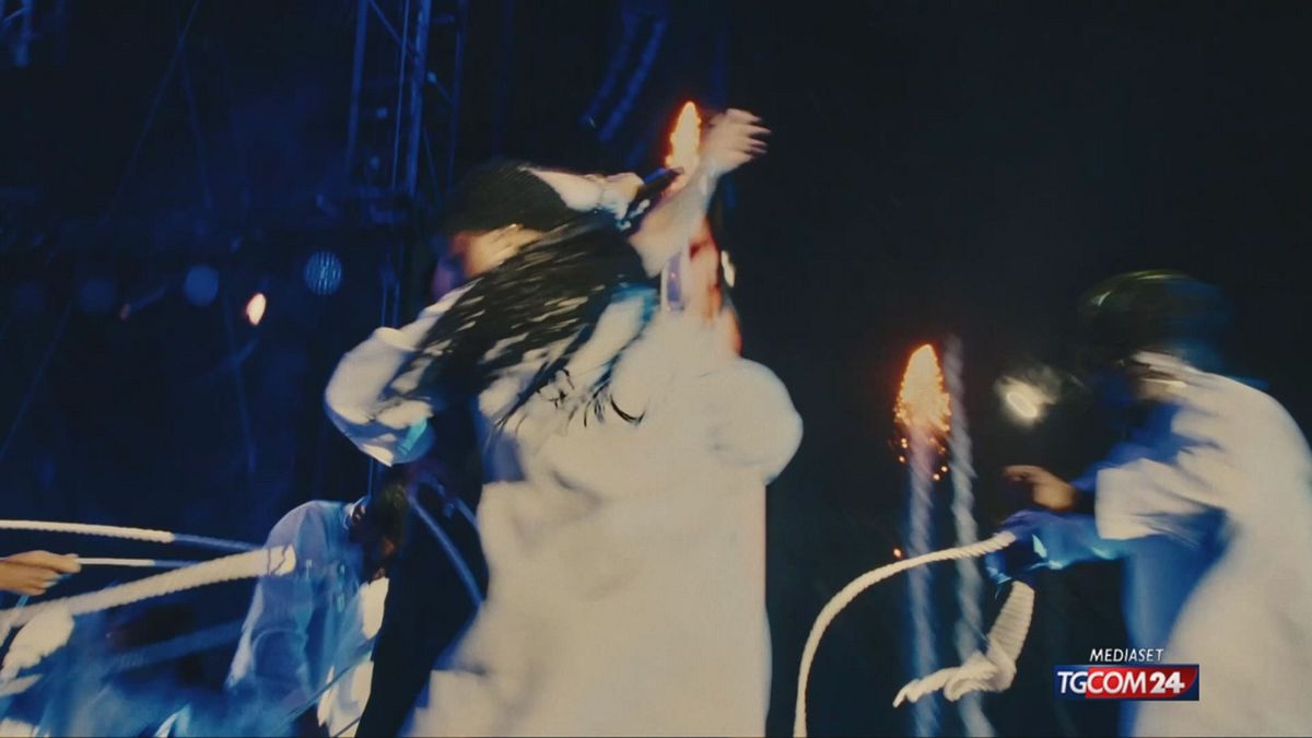 12.00 QUALCOSA IN CUI CREDERE, MARRACASH SRV SRV