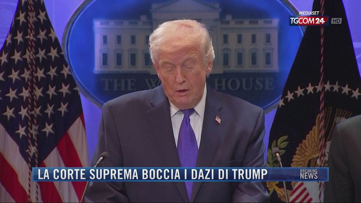 Breaking News delle 21.30 | La Corte Suprema boccia i dazi di Trump