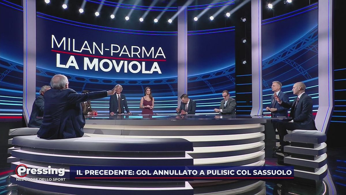 Il gol di Troilo convalidato, quello di Pulisic annullato: il confronto