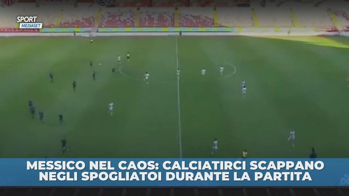 Caos Messico: calciatrici in fuga